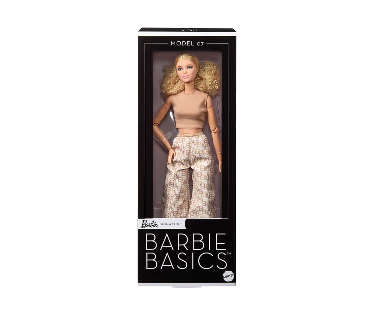 Кукла Barbie - Basics: Блондинка