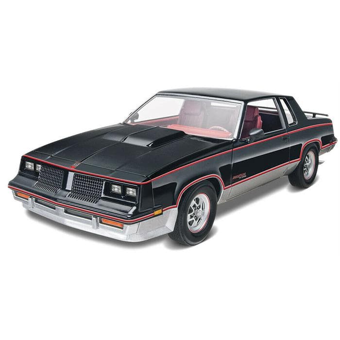 Автомобил Hurst Oldmobile 1983 - сглобяем модел